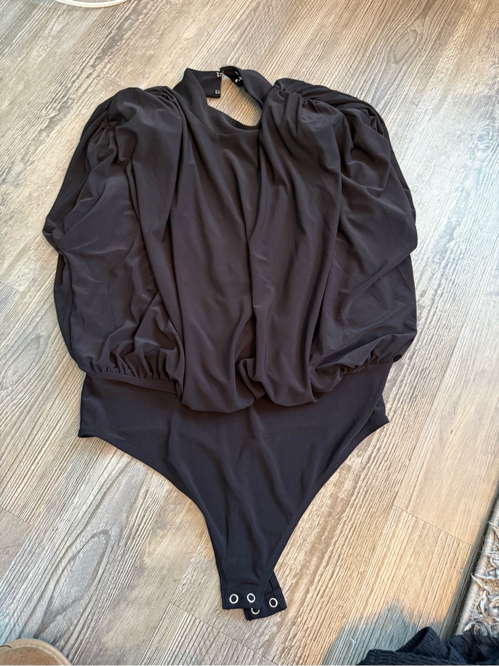 Express Black Puff-Sleeve Bodysuit